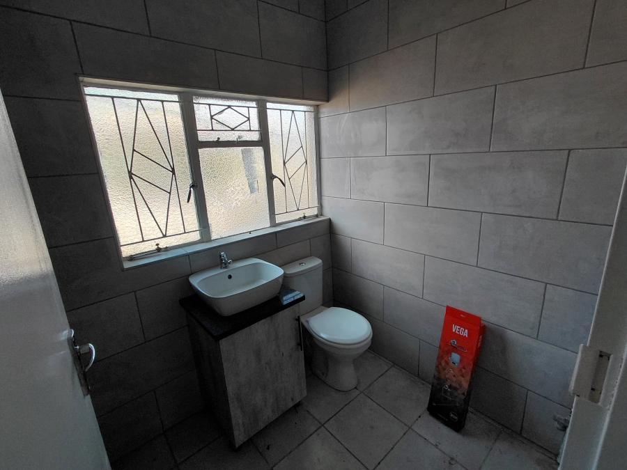 To Let 2 Bedroom Property for Rent in Wilkoppies North West